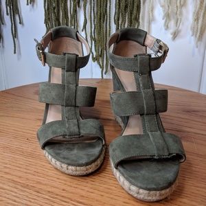 Green Wedge Boho Sandals Size 8 Women